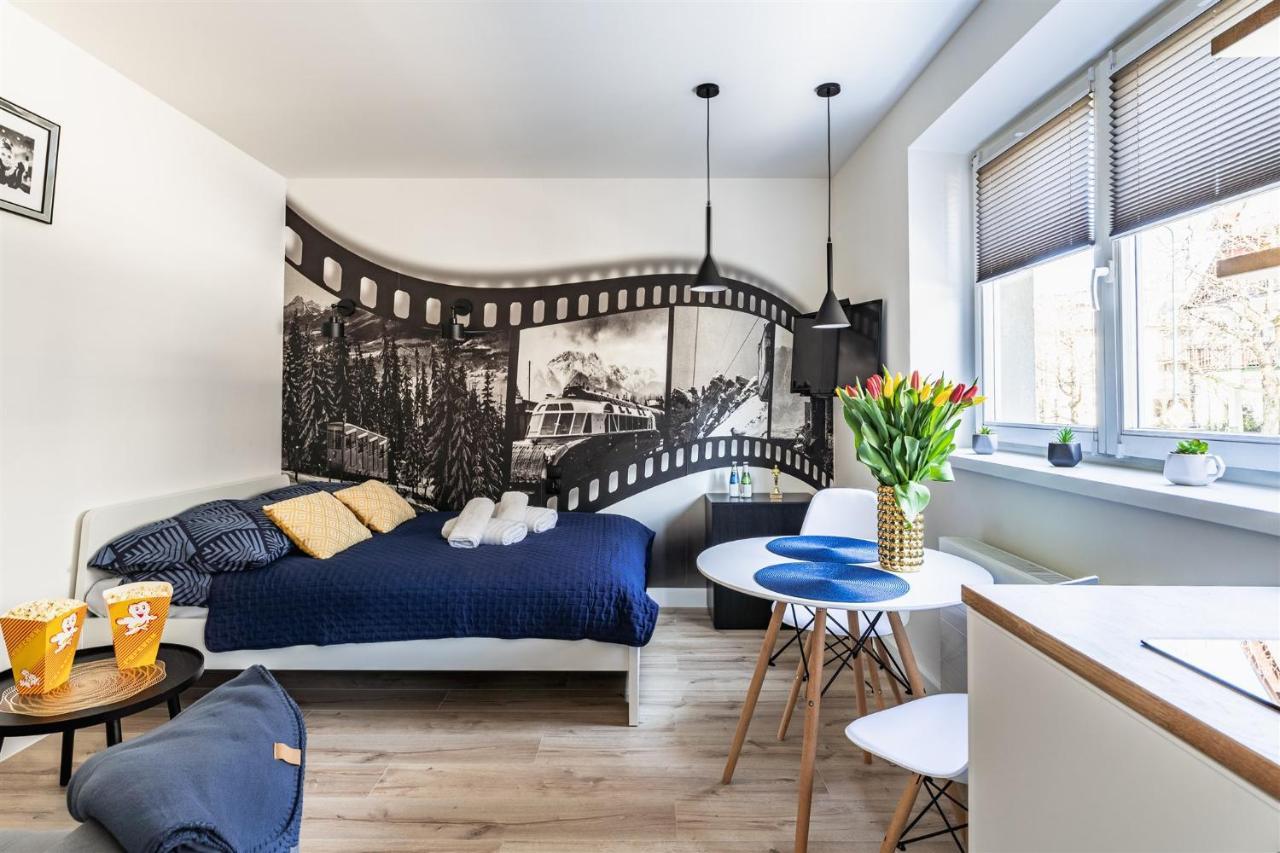 Studio Apartment